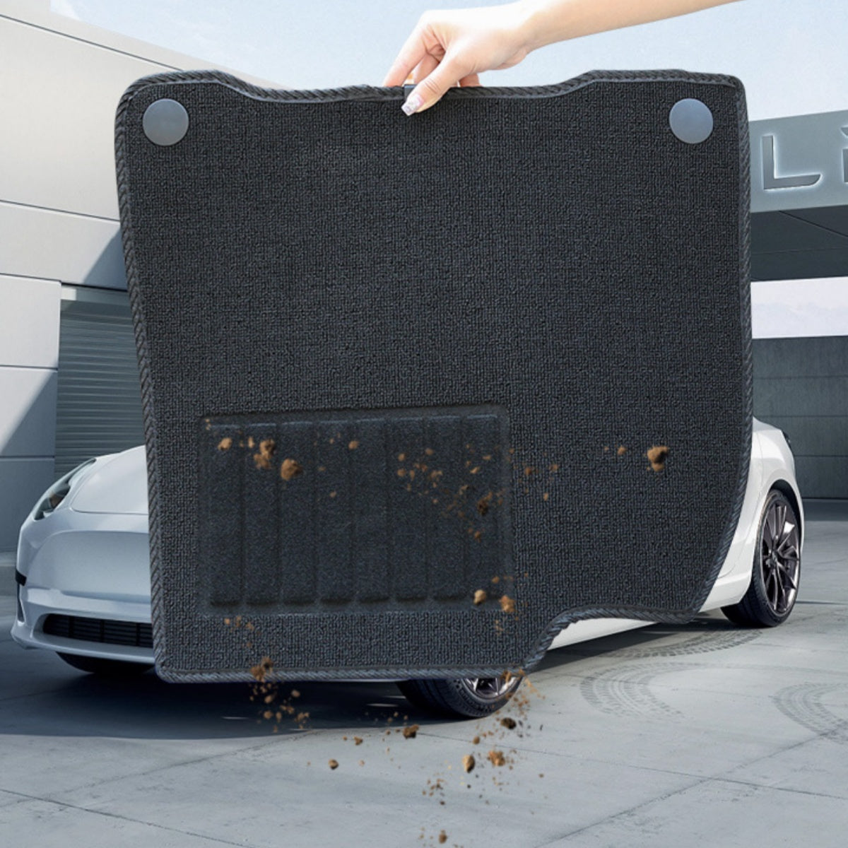 Easy-to-clean TPE floor mats for electric SUV interiors, simply rinse or wipe to maintain a clean cabin