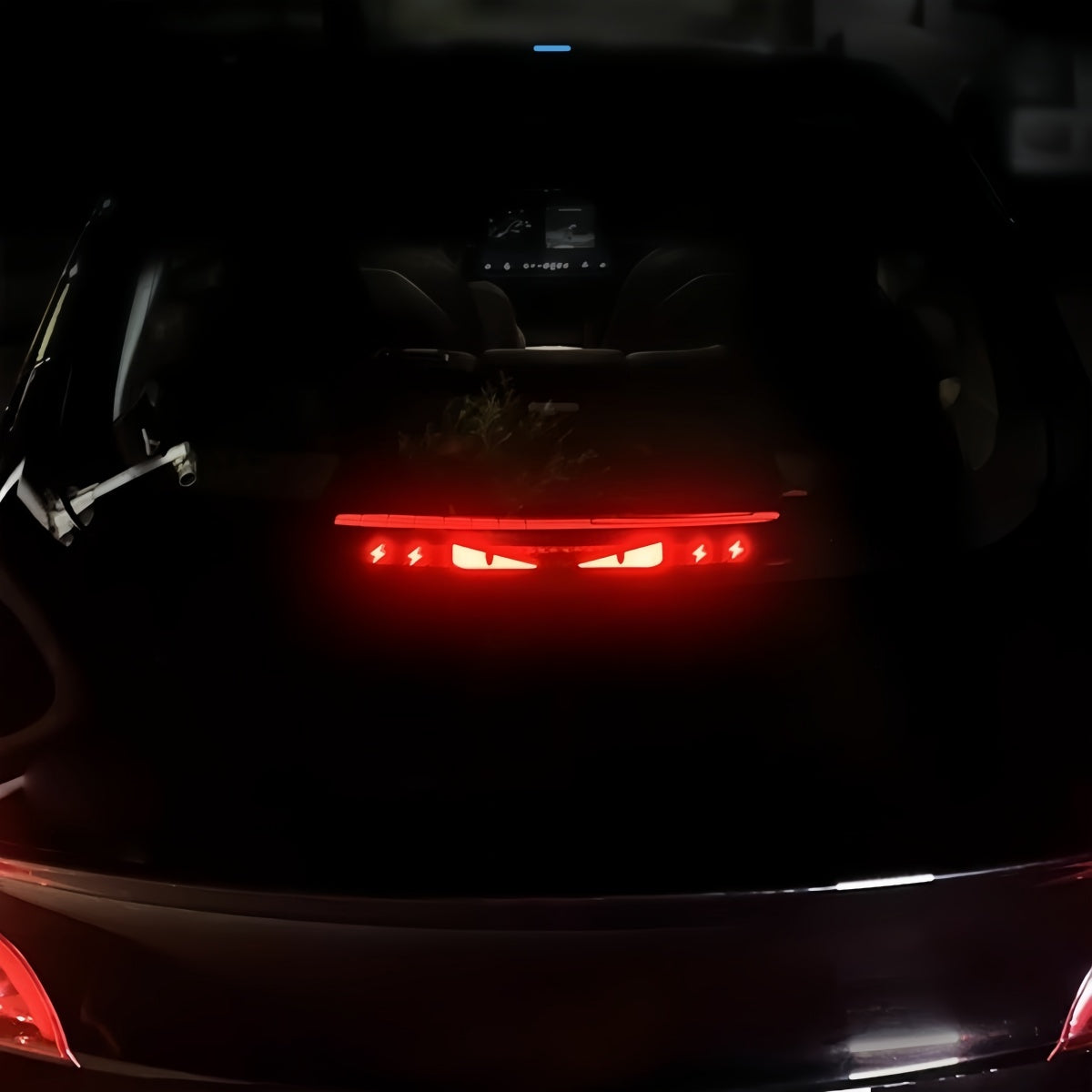 Third brake light sticker for Tesla Model 3 Highland, improving rear light clarity and sporty rear appearance